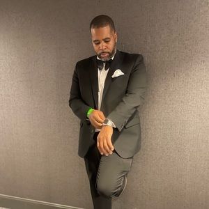 Meet your Posher, Demond